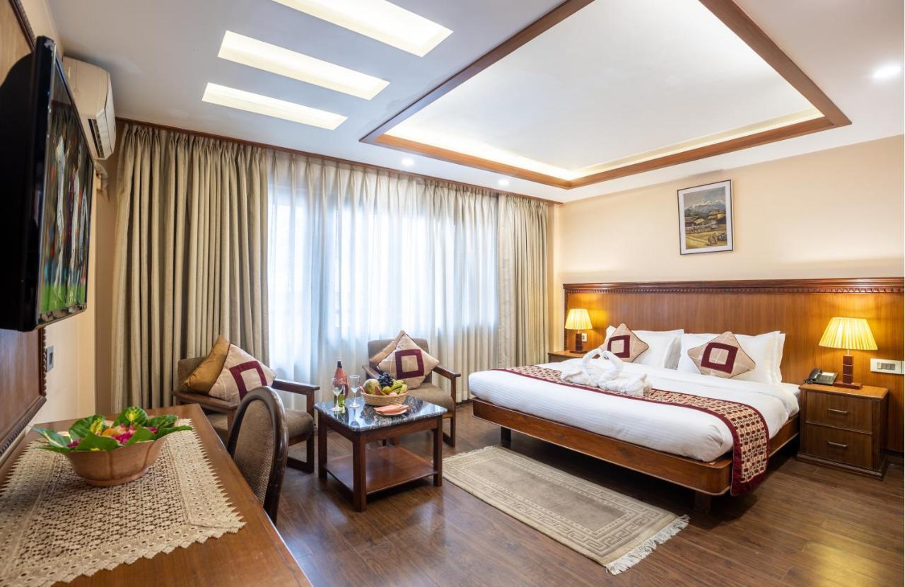 Hotel Manang Катманду Екстер'єр фото