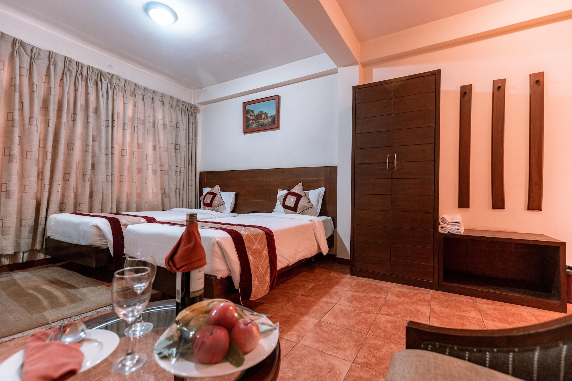 Hotel Manang Катманду Екстер'єр фото