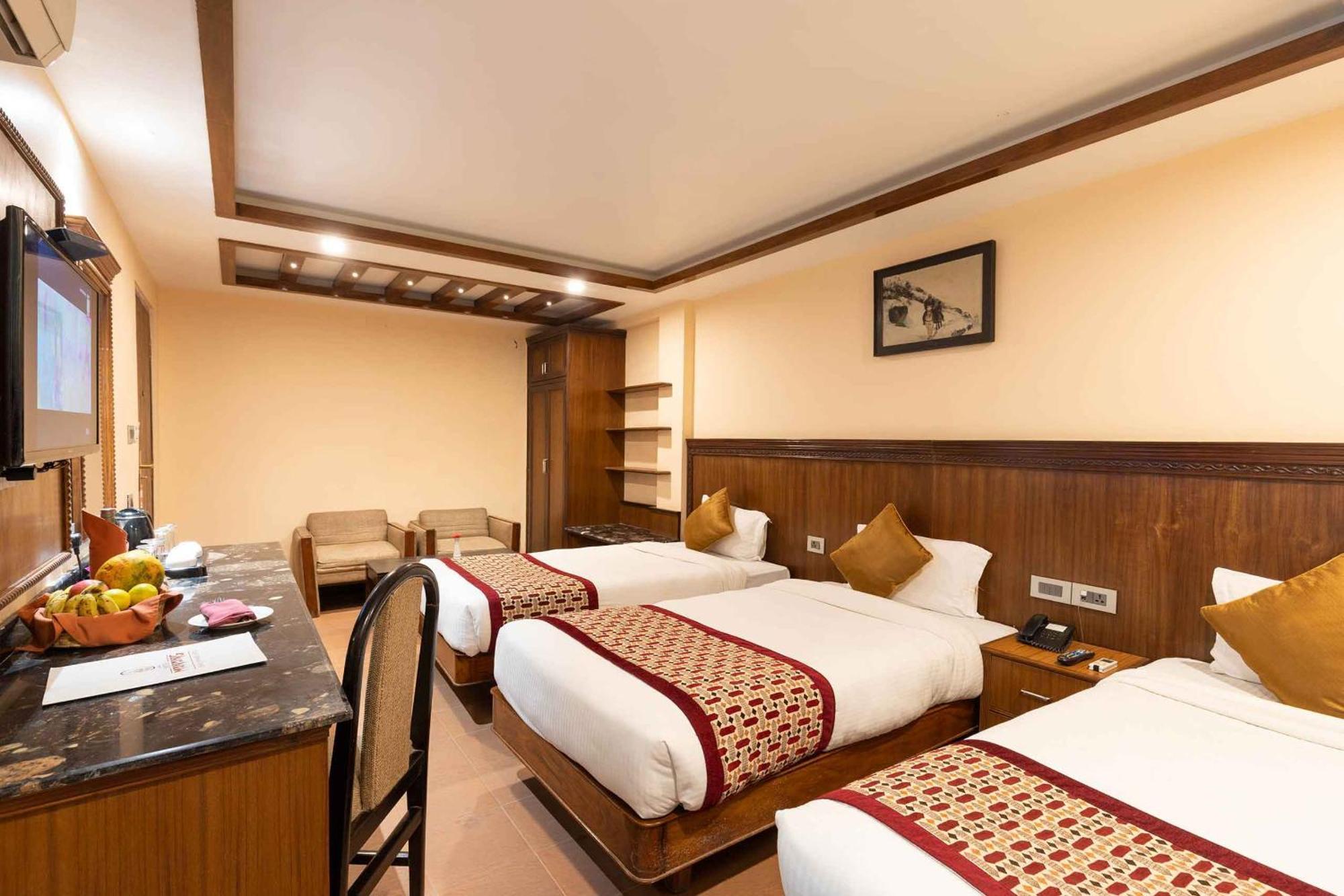Hotel Manang Катманду Екстер'єр фото