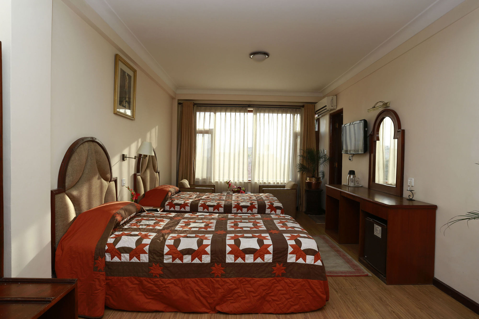 Hotel Manang Катманду Екстер'єр фото